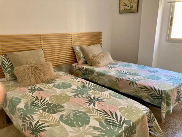 Piles Playa Beach Apartment Ngoại thất bức ảnh