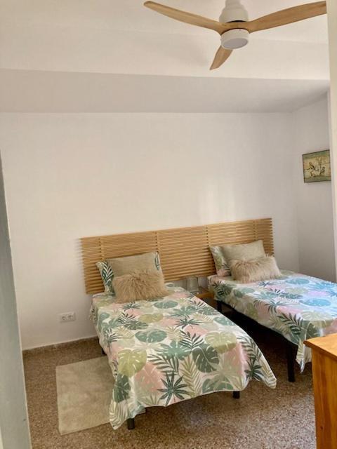 Piles Playa Beach Apartment Ngoại thất bức ảnh